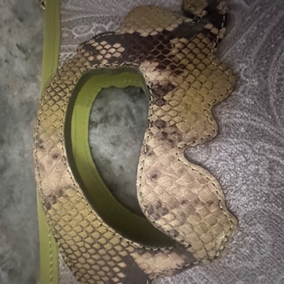 ETRO CROSSBODY BAG BRAND NEW NEVER USED PAISLEY LIME COLOR - Picture 15 of 16